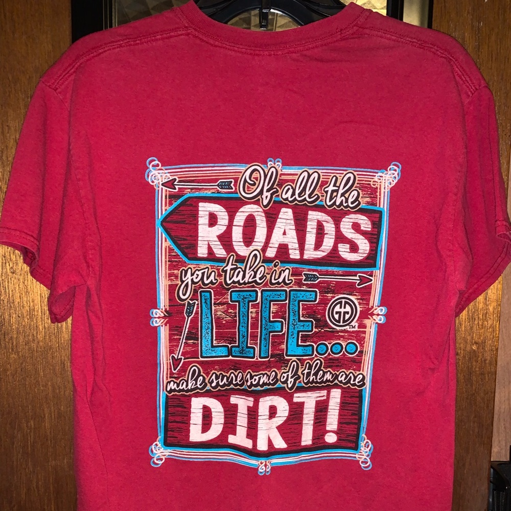 GGO red T-shirt